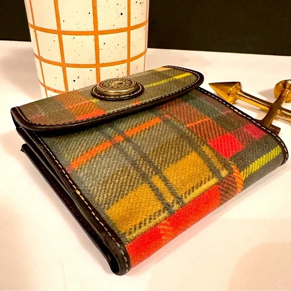 Vintage Dooney & Bourke Graffiti Leather Wallet- Like New - Picture 6 of 13